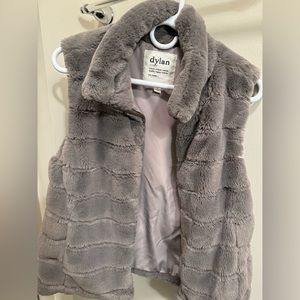 Women’s Faux Fur Vest